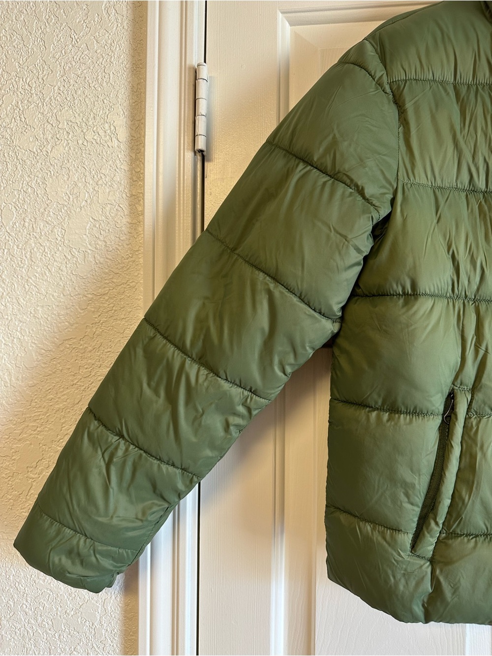 Puffer Jacket - Picture 2 of 12